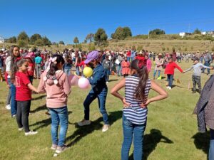 ¡Jóvenes altruistas, regalan más de 5,000 sonrisas!