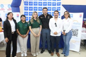 *Feria de empleo de la STPS reunió a cientos de jóvenes en Nuevo Laredo*