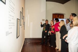 *Llega exposición “Antes de que el mundo fuera hecho, teníamos un rostro”*