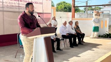 *Renace con Américo esperanza de una educación humanista: secretario de Turismo*