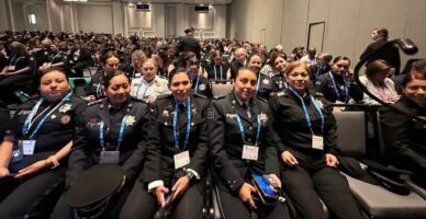 *Oficial de la Guardia Estatal presente en conferencia internacional para mujeres policías*