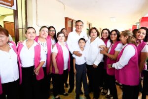 *Con educación y valores estudiantes tendrán un mejor futuro: Américo*