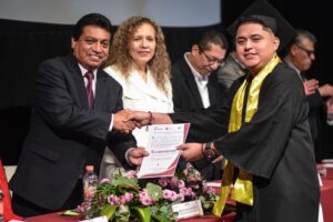 *Aporta Universidad Tecnológica de Nuevo Laredo más de mil nuevos profesionistas*