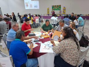 *Se fomentará la lectura mediante las bibliotecas escolares*