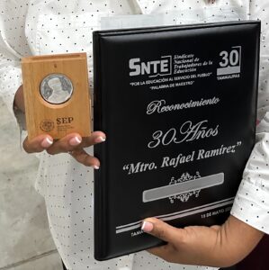 *Convocan a docentes de Tamaulipas a recibir la medalla “Maestro Rafael Ramírez” 2025*