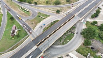 *En Altamira, Secretaría de Obras Públicas rehabilita Avenida de la Industria*