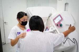 DIF NUEVO LAREDO REALIZA MÁS DE 400 MASTOGRAFÍAS EN OCTUBRE COMO PARTE DE SU CAMPAÑA DE PREVENCIÓN DE CÁNCER DE MAMA