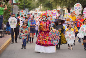 TODO LISTO PARA EL FESTIVAL DE LA CATRINA EN NUEVO LAREDO