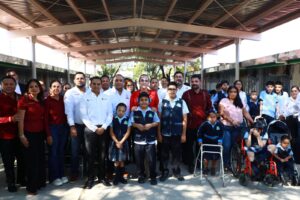 REFRENDA ALCALDESA CARMEN LILIA CANTUROSAS COMPROMISO CON LA EDUCACIÓN; ENTREGA OBRAS EN ESCUELAS DE LA CIUDAD