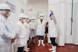 *Constató gobernador modernización del rastro de la UAT*