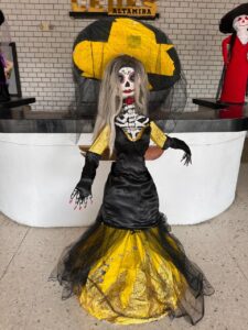 *Preservan en el CEDES de Altamira tradición del Día de Muertos*