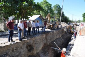 *Supervisa SRHDS avances en la rehabilitación del drenaje en el municipio de González*