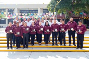 *Reconoce y valora Tecnológico de El Mante a docentes y personal administrativo*