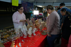 Gobierno Municipal Invita al Bazar Navideño 2025 para Impulsar el Comercio Local y Fomentar la Convivencia Familiar