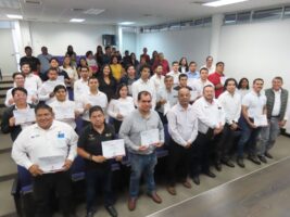 *Certifica UPV a nueva generación de especialistas en industrias de energías limpias*