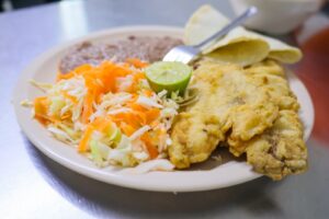 *Mantiene SEBIEN entrega de alimentos en comedores*