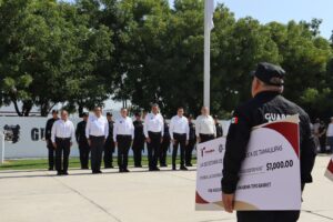 *Entrega SSPT incentivos económicos mensuales por aseguramiento de armas*