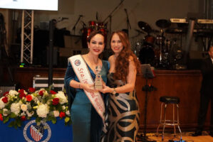 RECONOCEN LIDERAZGO BINACIONAL DE CARMEN LILIA CANTUROSAS CON EL GALARDÓN SEÑORA INTERNACIONAL 2026