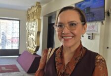 60dd8800-145e-4512-9c59-f2366f1243db